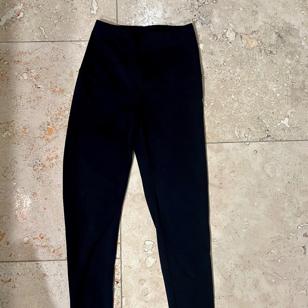 Motherhood Bounceback leggings size small